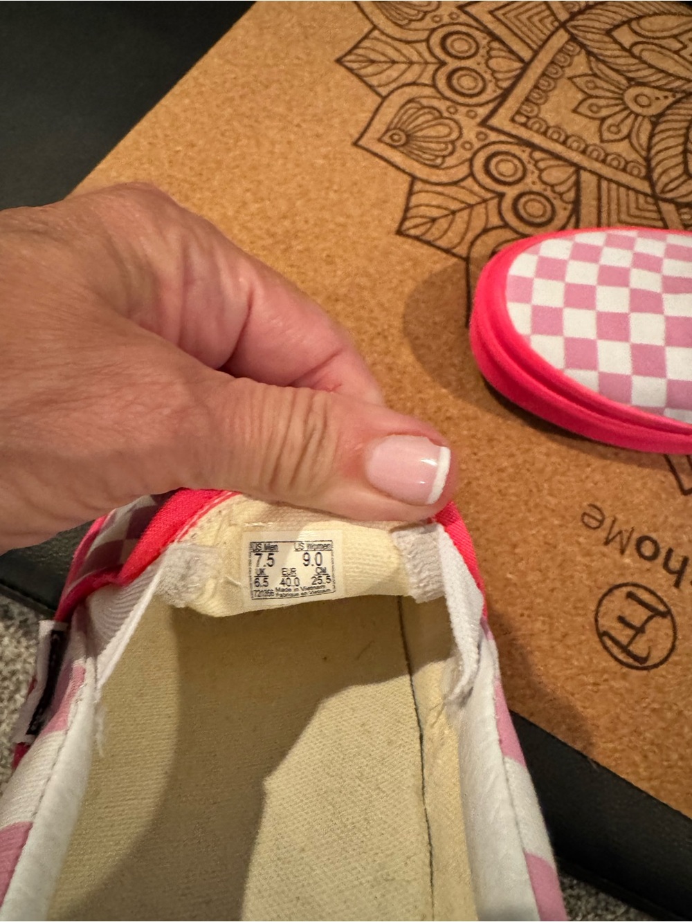 Vans Classic Slip-On Checkerboard Shoe - Pink/White - Picture 5 of 5